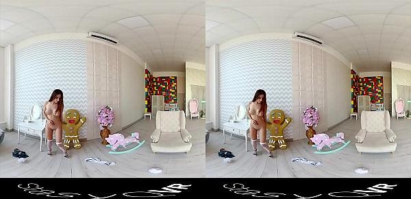  Compilation of gorgeous solo girls teasing in HD Virtual Reality video